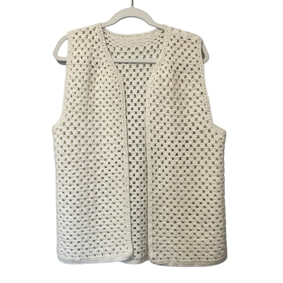 Handmade Knit Cream Coloured Vest - Size Large - Picture 2 of 8